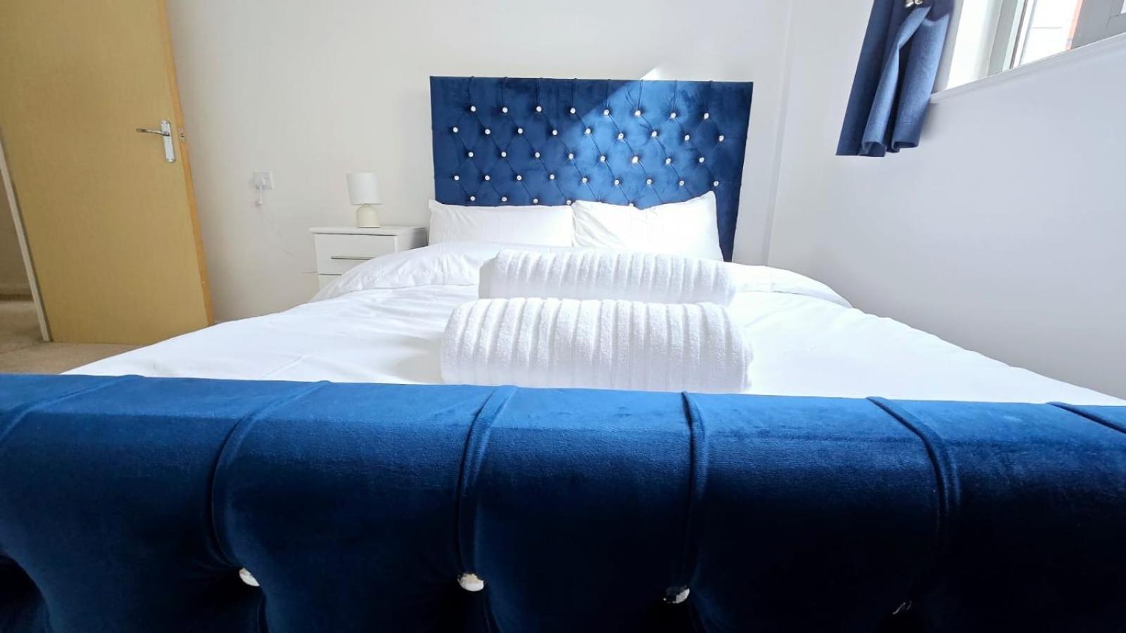 Luxury Green 1 Bed City Centre Apartment Close To Mailbox,Bullring, Broad Street For Leisure And Families برمنغهام المظهر الخارجي الصورة