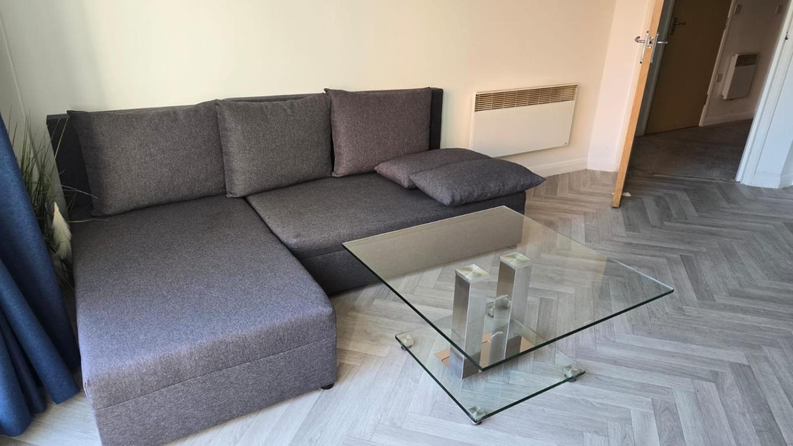 Luxury Green 1 Bed City Centre Apartment Close To Mailbox,Bullring, Broad Street For Leisure And Families برمنغهام المظهر الخارجي الصورة